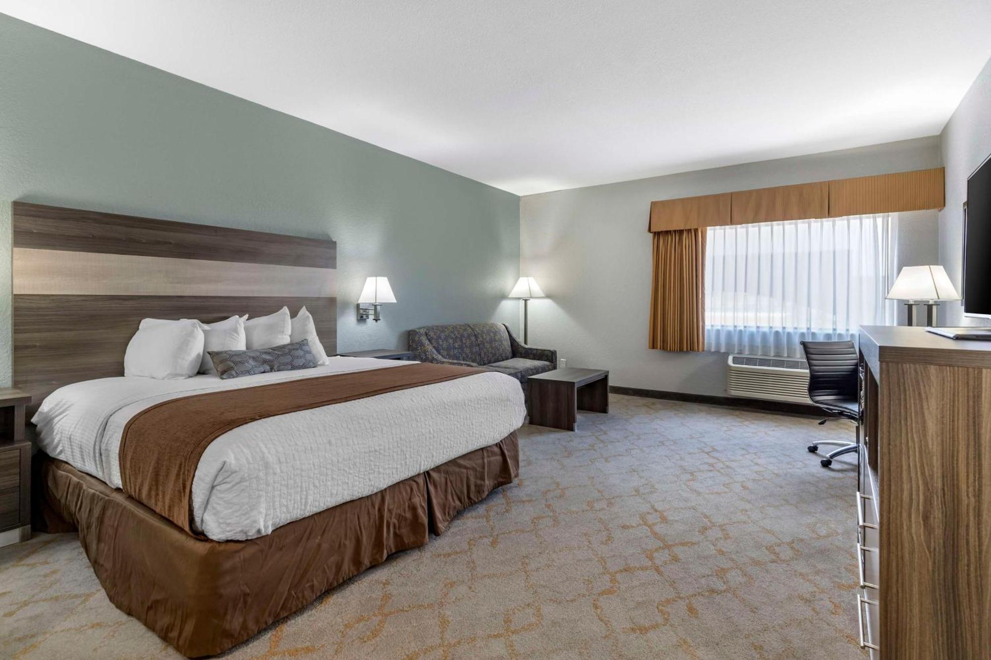 Best Western Plus Victoria Inn & Suites Extérieur photo